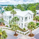 Relax Awhile - Carriage House